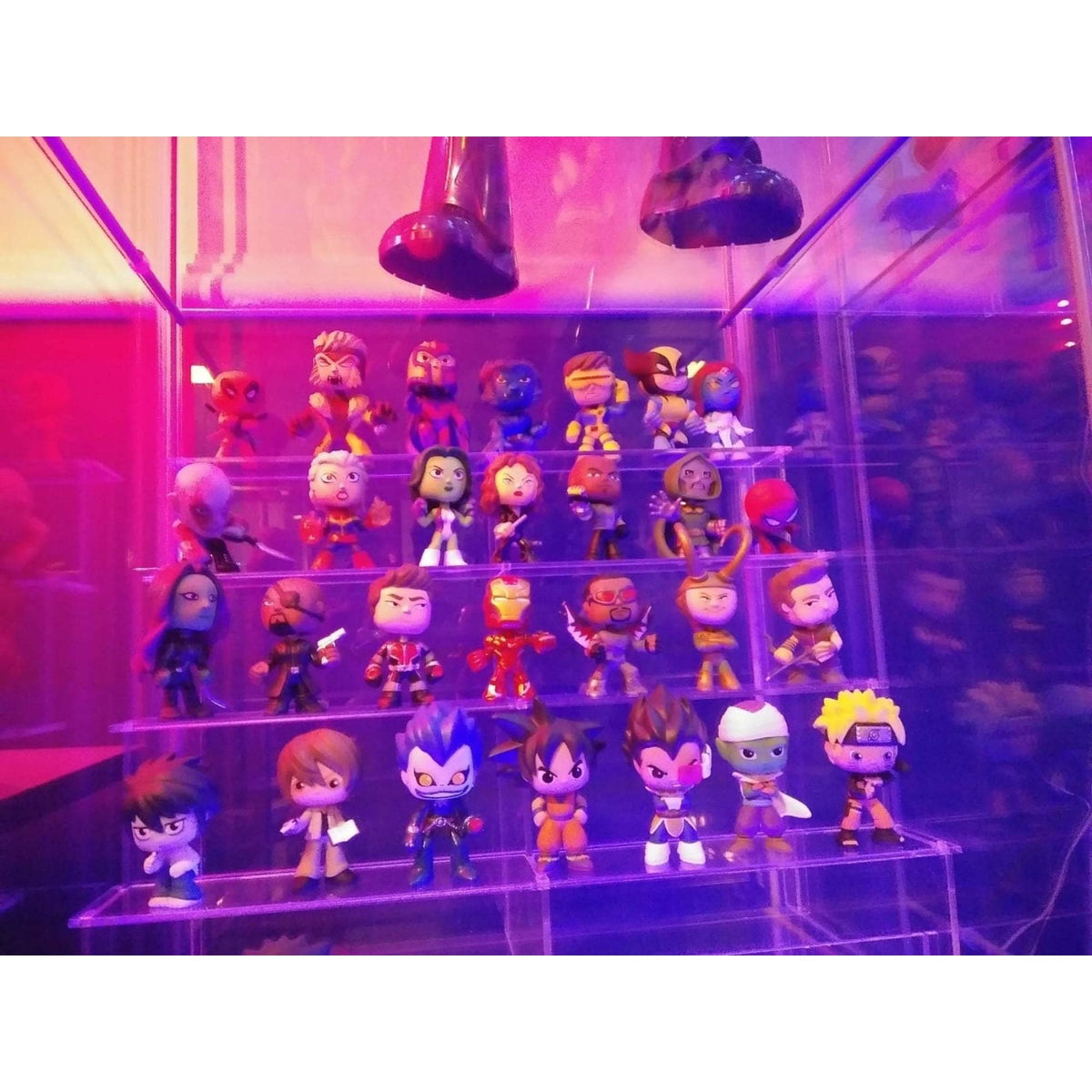 Acrylic Shelf Riser, Tiered Display, Full size for Detolf, Ideal for Nendoroids, Amiibos, Dorbz, Diecast Cars and more